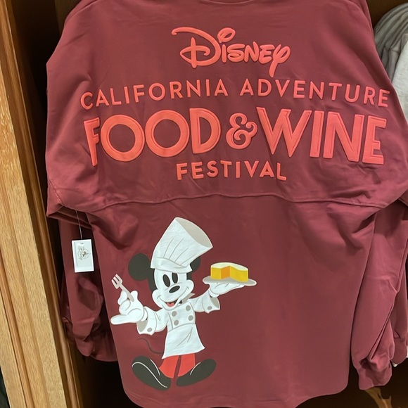 Disney California Adventure Food and Wine Festival Spirit Jersey NWT - Picture 2 of 4
